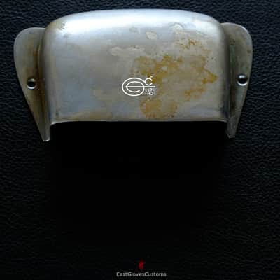 (#P21 ) Fender Pricision Bass Ashtray Chrome Metal Bridge Cover Relic Distressed Aged image 3