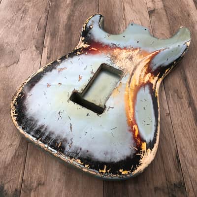FRANCHIN Mercury guitar body Relic Aged Ice Blue Metalic over 3-Color Sunburst 100% Nitro Lacquer HSS Poplar Stratocaster-Strat-S-Style Made in Italy - Stock piece #23310826 image 11