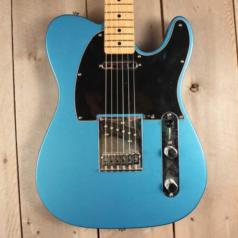 Fender Standard Telecaster