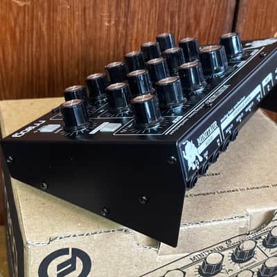 Moog Minitaur Analog Bass Synthesizer w/ box image 5