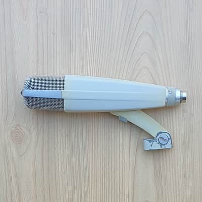Sennheiser MD 421-N Cardioid Dynamic Microphone | Reverb
