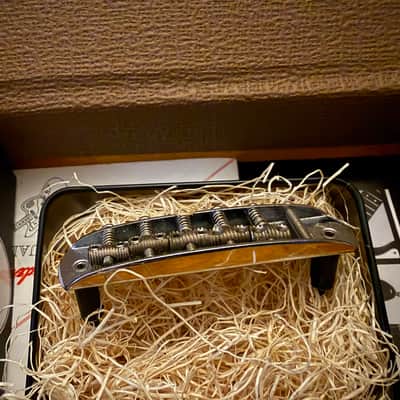 Fender American Vintage "Thin Skin" '65 Jazzmaster 2016 - 2018 - Inca Silver image 22