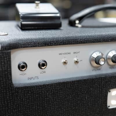 3rd Power Aurora 45 Pro 1x12" Combo Amp w/ Footswitch image 4