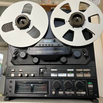 TEAC X-2000R - Black image 13
