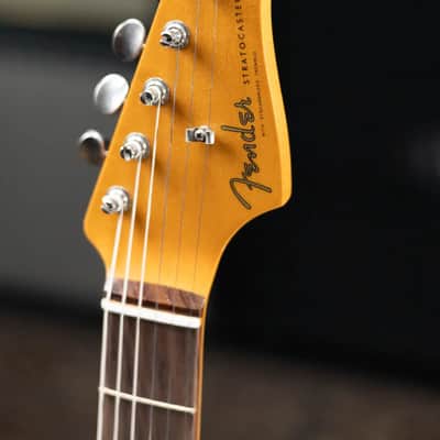Fender Limited Edition Vintera II Road Worn '60s Stratocaster Electric Guitar - Sonic Blue with Hardshell Case image 6