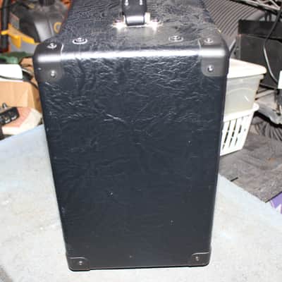 Bugera V5/ 5 Watts with 1x8" Speaker image 4