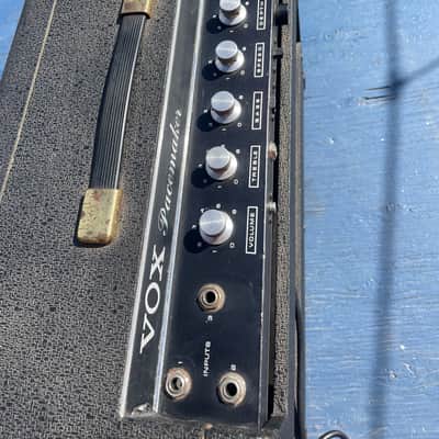 Vox V-2 Pacemaker 17-Watt 1x10" Guitar Combo 1965 - 1970 - Black image 5