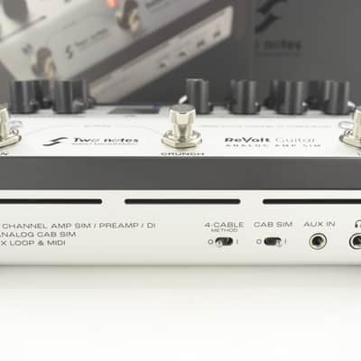 Two Notes ReVolt Guitar 2023 Silver / Black image 3