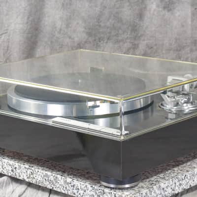 KENWOOD KP-990 Quartz Direct Drive Player in Very Good Condition image 2