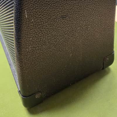 Peavey KB 1 8" 20W Keyboard Amplifier image 3