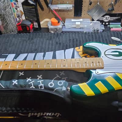 Squier Stratocaster Green and Gold Gridiron Standard Series Stratocaster 1998 image 22