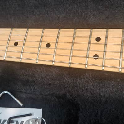 Fender USA Stratocaster HSS standard 2008 - Tobacco Sun Burst image 4