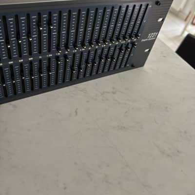 dbx 1231 Dual Channel 31-Band EQ 2010s - Black image 5