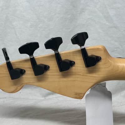Fender HM Bass IV heavy metal 4-string Bass with Case - MIJ Made In Japan 1989 - 1990 - Green / Gold image 10