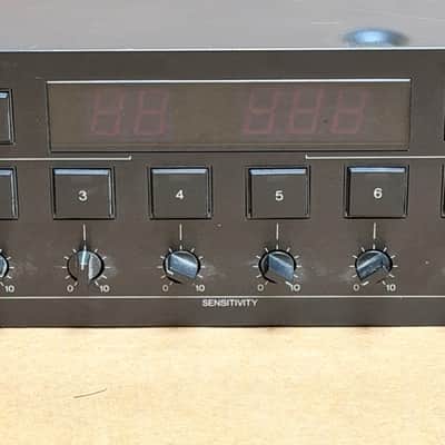Vintage Yamaha PMC1 Percussion MIDI Converter - Good Condition (Built-In Power Supply) image 4
