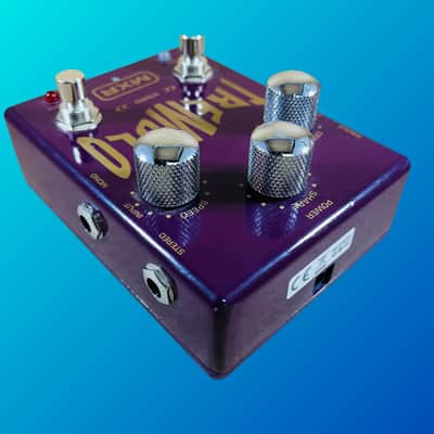 MXR M159 Stereo Tremolo image 2