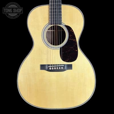 Martin Custom Shop 00 28 Style Adirondack / Exceptionally Figured Black Walnut w/case 2942913 image 1