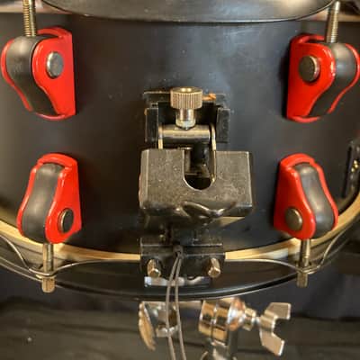 ddrum - HYSD6X13SB 6x13" Hybrid Snare Drum with Built-In Trigger 2010s - Black, Red image 9