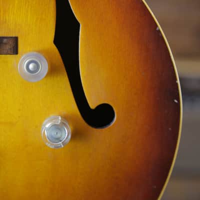Gibson ES-150 1949 Cremona Sunburst image 5