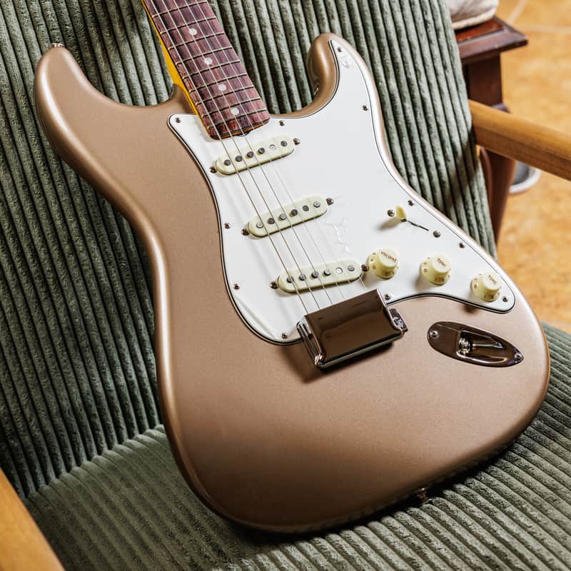 Fender American Vintage II '65 Stratocaster 2025 - Present - Shoreline Gold