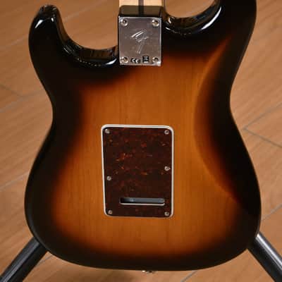 Fender Player Series Limited Edition Tortoise Shell Pickguard Stratocaster Maple Neck 3 Tone Sunburst image 14