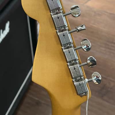 Fender American Vintage II ‘61 Stratocaster  Limited Edition 2025 - Fiesta Red / 7lbs. 14.4oz. #V2433857 image 10