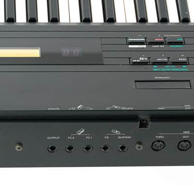Yamaha DX7S FM Synthesizer – 61-Key Digital Classic w/ Road Case image 8