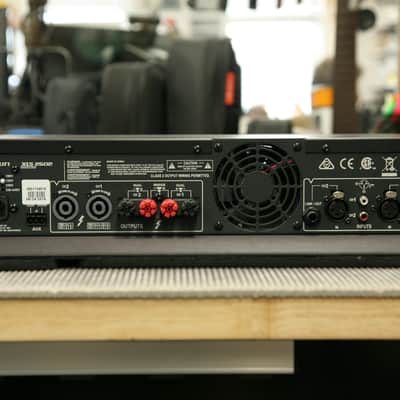 Crown Audio XLS 2502 - Black - Power Amp image 2