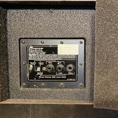 Ampeg V-412TV mid-90s - Black on Black image 6