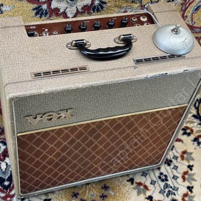 1962 VOX - AC10 - Combo - ID 5586 image 3