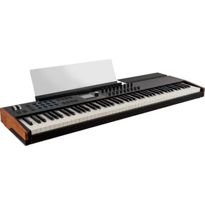 Arturia Keylab 88 MK3 Universal Midi Controller - Black image 2
