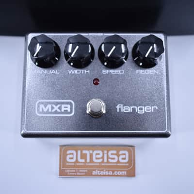 MXR M-117R Flanger image 1