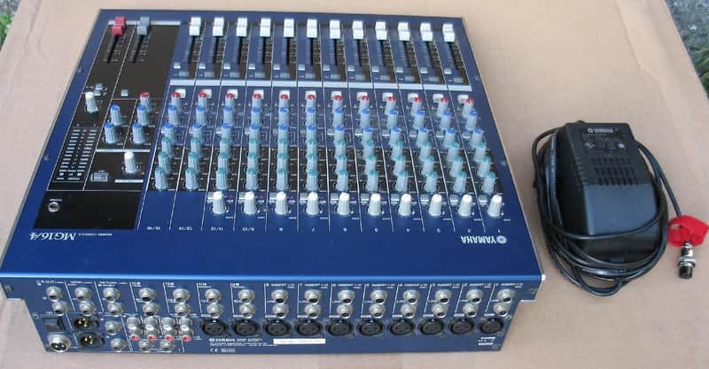 Yamaha MG16/4 アナログミキサー 16チャンネル Yamaha MG16/4 16 channel Analog console MIXING Mixer Audio