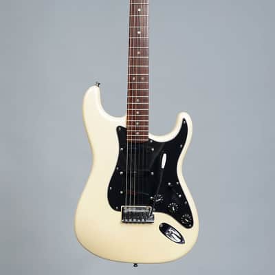 Fender American Deluxe Stratocaster 2008 - Olympic Pearl image 7