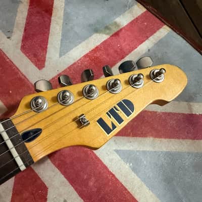 ESP LTD TE-202 with Rosewood Fretboard Distressed 3-Tone Sunburst Electric Guitar image 6