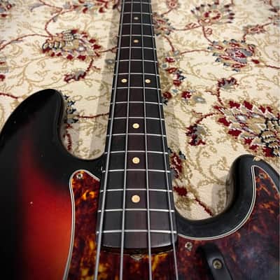 1964 Fender Precision Bass in amazing condition with original case and candy image 3