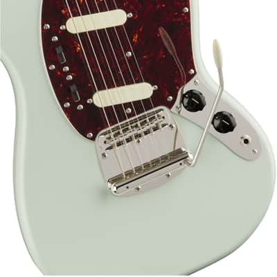 Mint Fender Squier Classic Vibe Series '60s Mustang, Laurel Fingerboard, Sonic Blue image 4