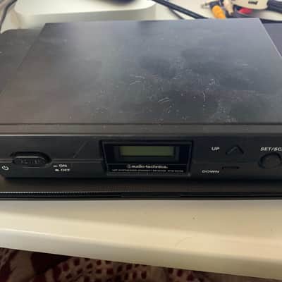 Audio-Technica ATW-R2100AD 2000 Series Basic Wireless System image 1