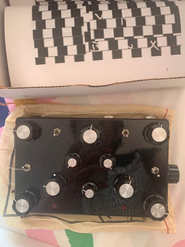 Skychord Glamour Box Synth. New with original box and documentation image 1