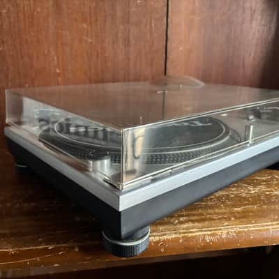 Technics SL-1200MK2 silver color Analog Turntable image 9
