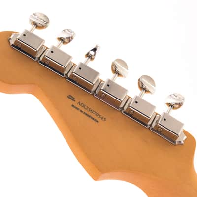 Fender Player II Stratocaster 2026 Coral Red 3330gr image 9