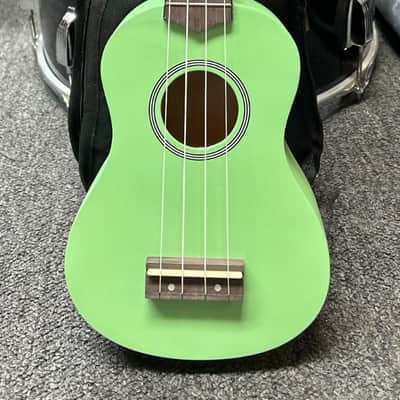 Unbranded Ukelele With Gig Bag image 1