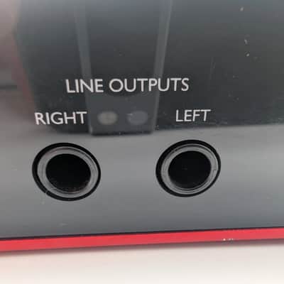 Focusrite Scarlett Solo 3rd Gen USB Audio Interface 2019 - Present - Red / Black image 8