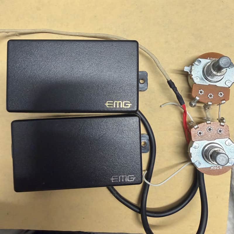 EMG 81/85-B Active Humbucker Set