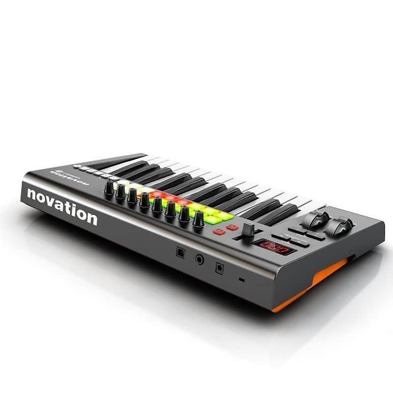 Novation Launchkey 25 MKI MIDI Keyboard Controller image 2