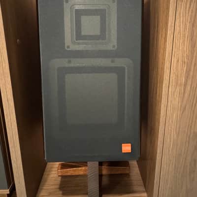 Sony APM-930AV Flagship Speakers – Collector Grade – Mint -Custom USA Stands image 10