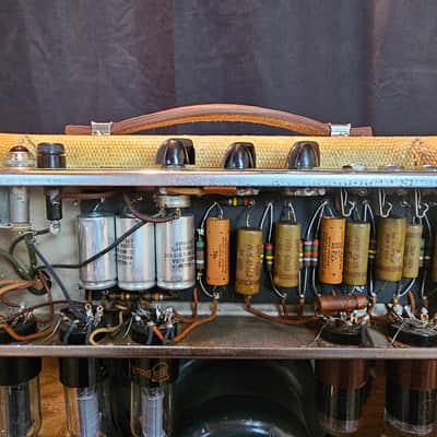 1949 Fender Deluxe Tweed Amp image 8