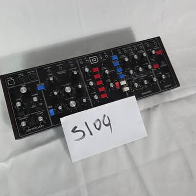 Behringer Model D Analog Desktop Synthesizer - 3-Oscillator Monophonic Synth image 12