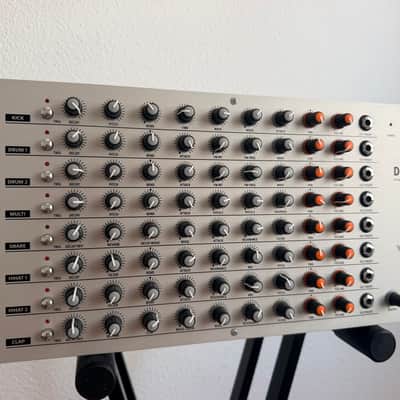 Vermona DRM1 MKIV Analog Drum Synthesizer 2021 - Present - Silver image 3