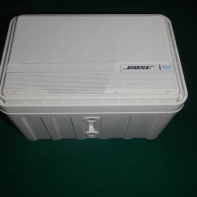Bose 151 Indoor/Outdoor Environmental Speakers - 2 pairs in white image 3